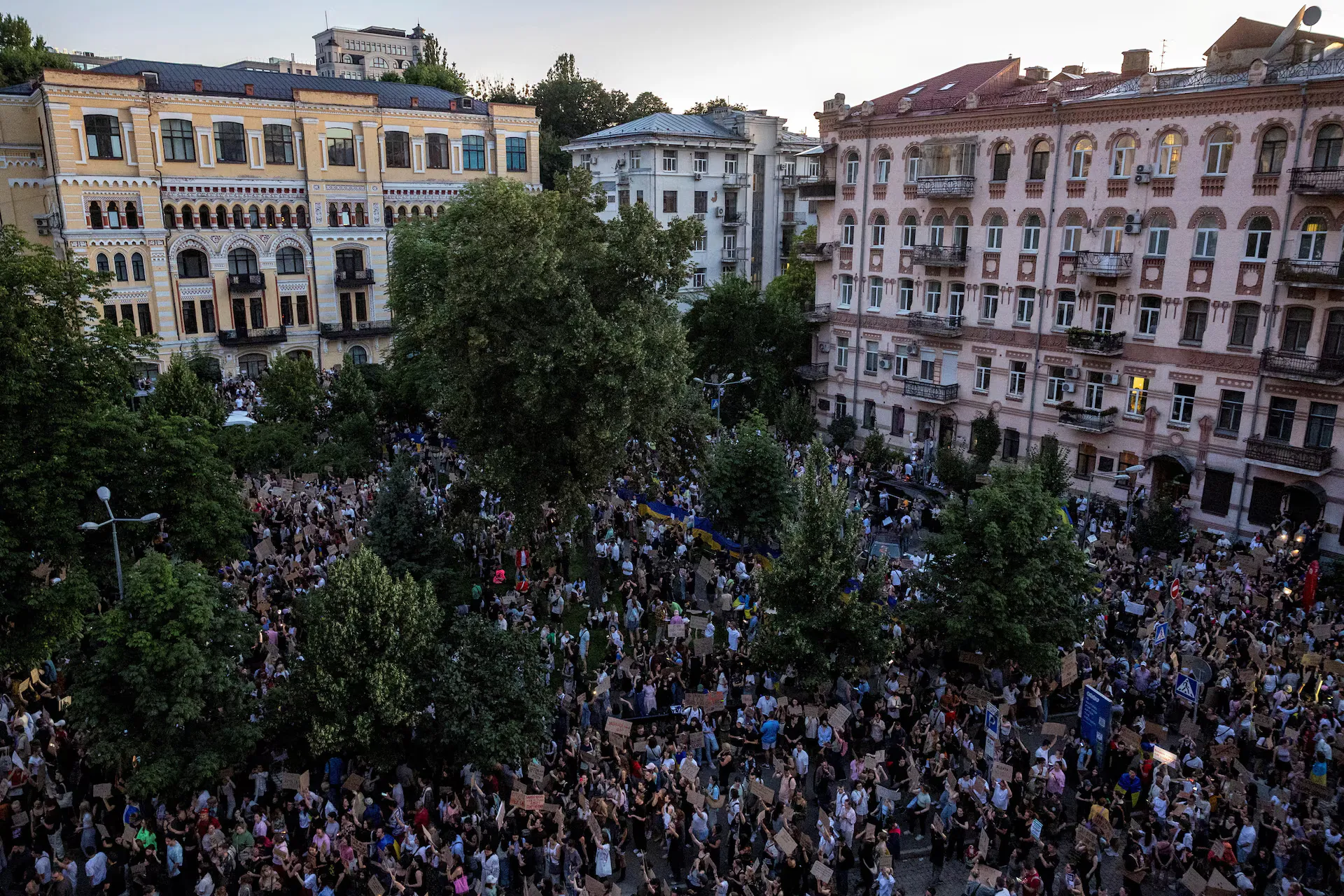 Молодь України піднімається на протест: нове покоління бореться за антикорупційні цінності